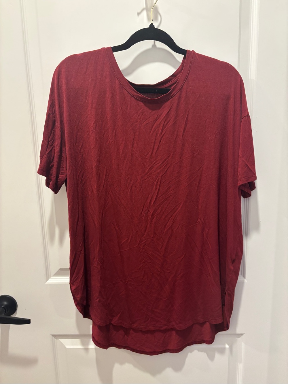 Time and Tru Women's Short-Sleeve Tee in Burgundy